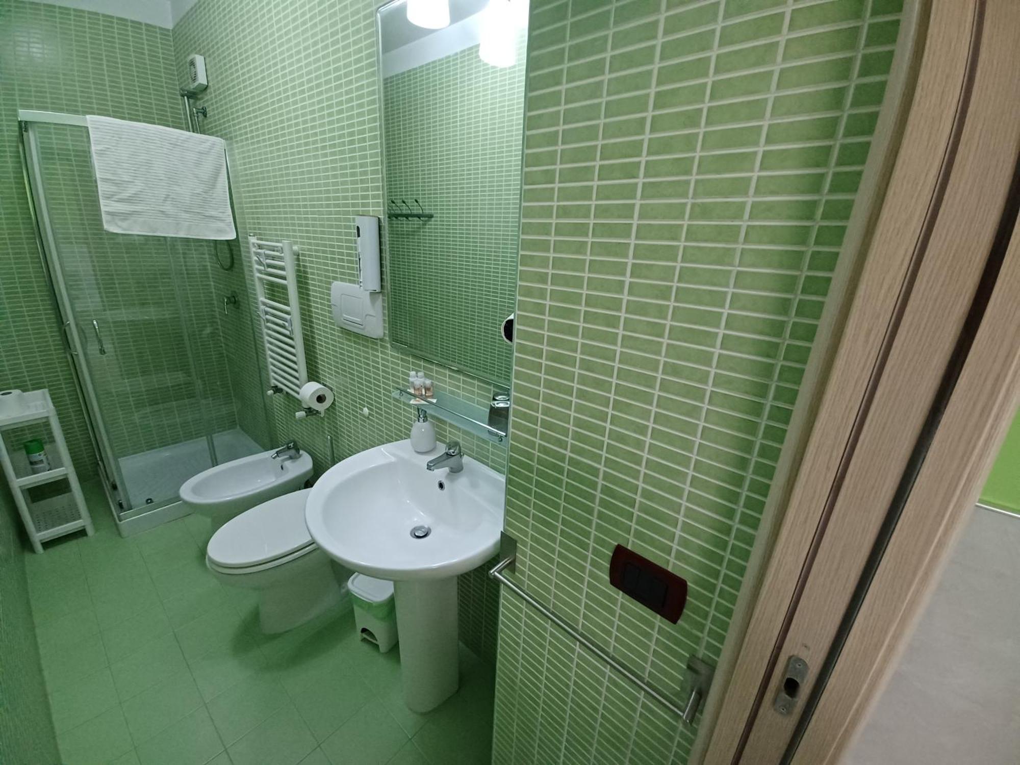 B&B Quattro Palazzi Napoli Centro Exterior photo