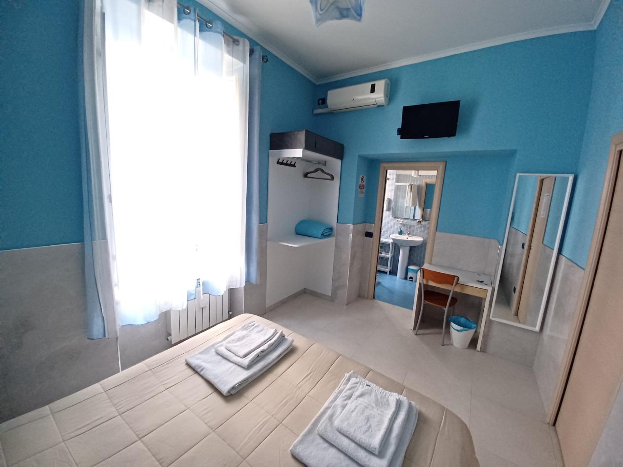 B&B Quattro Palazzi Napoli Centro Exterior photo