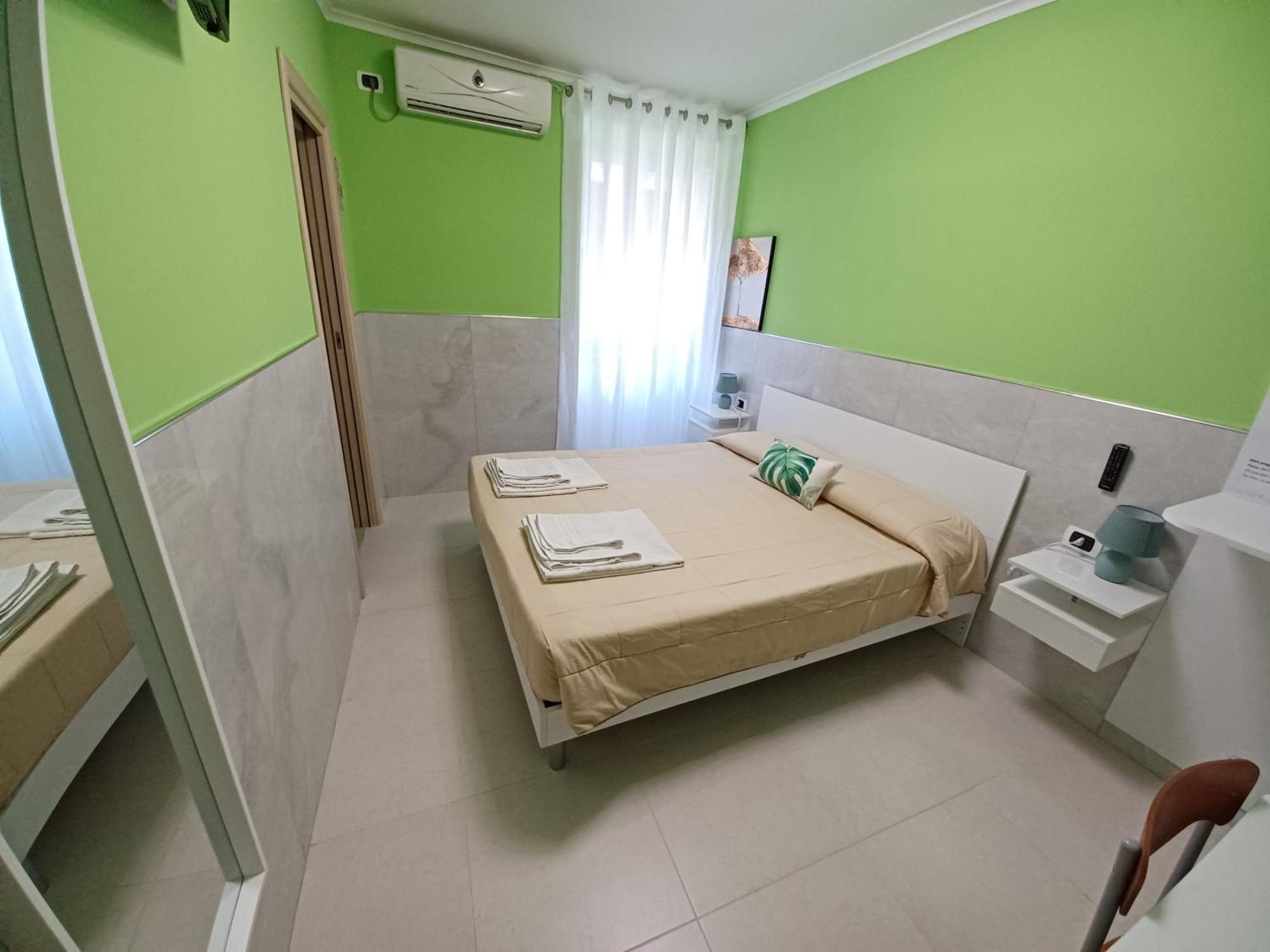 B&B Quattro Palazzi Napoli Centro Exterior photo
